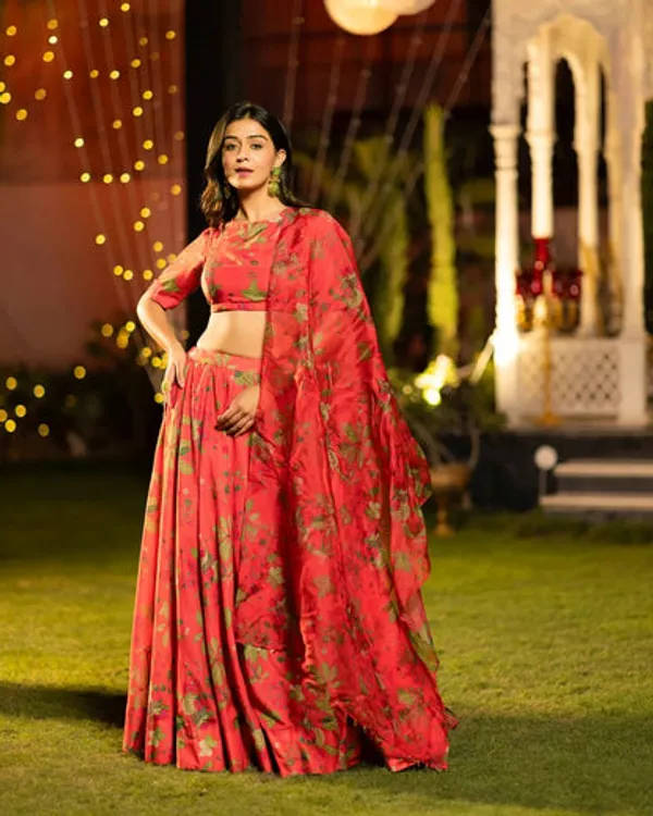 Readymade_Lehenga_Choli_With_Duppatta