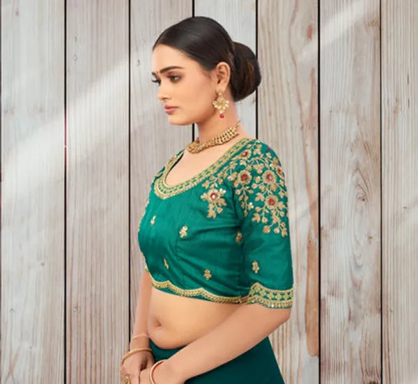 Latest_Designer_Un_Stitched_Blouse