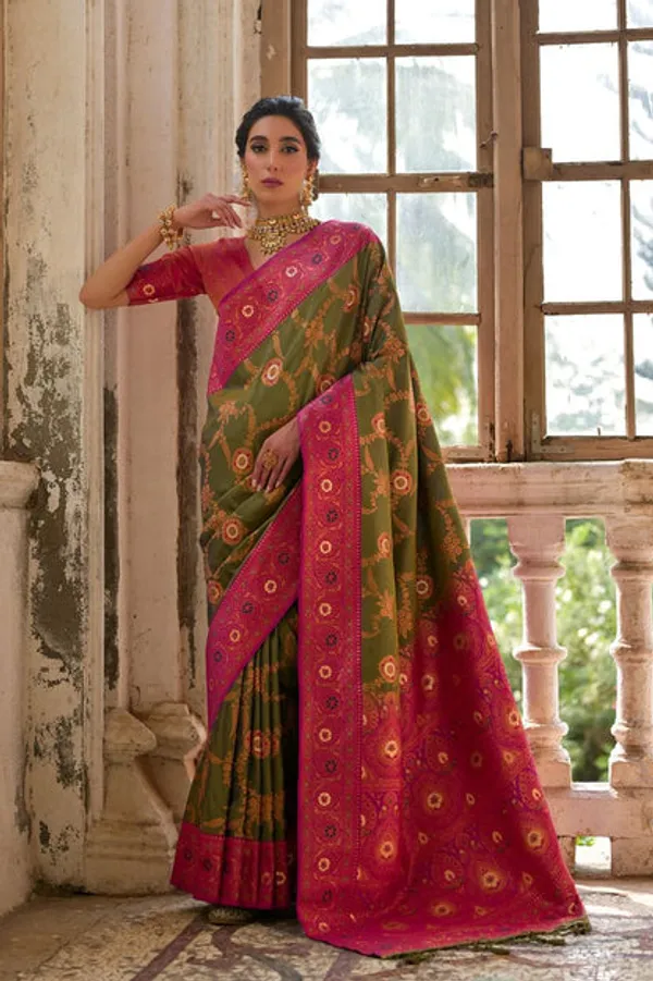 Catalog_Designer_Saree