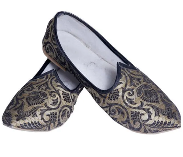 Sudarshan_Sherwani_Accessories_Mojari_Shoes
