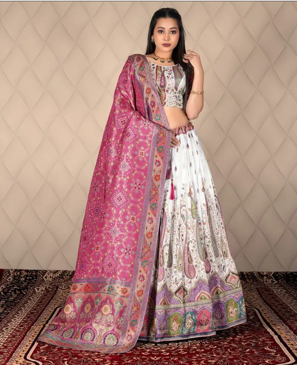Latest_Semi_Stitched_Lehenga_Choli_With_Dupatta