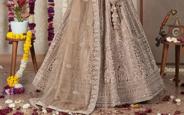 New_Semi_Stitiched_Velvet_Bridal_Lehenga_Choli