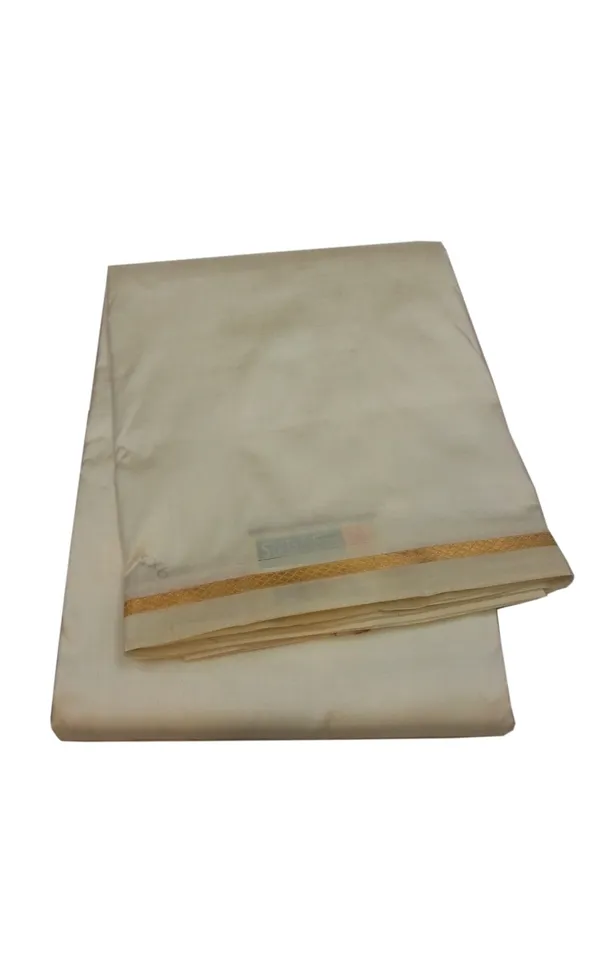 Dhothi_100_Pure_Silk_8_Yards_Dothi_X_4yards_Shalya_1_Cm_Border_Gold_Jari