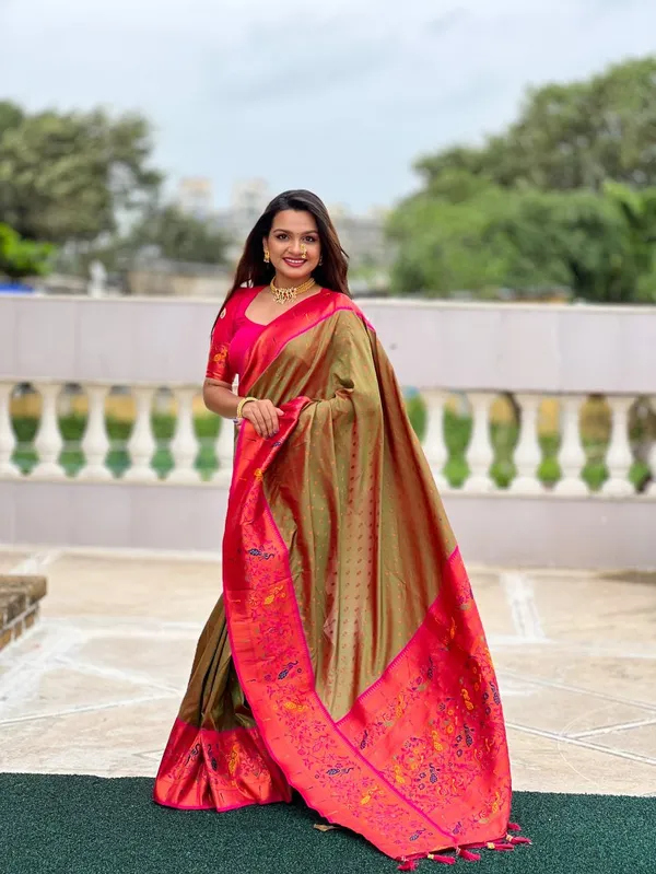 Catalog_Designer_Saree