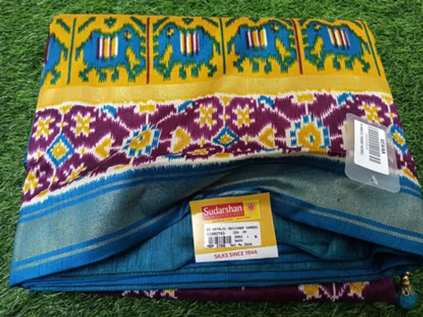 Latest_New_Patola_Catalog_Designer_Saree