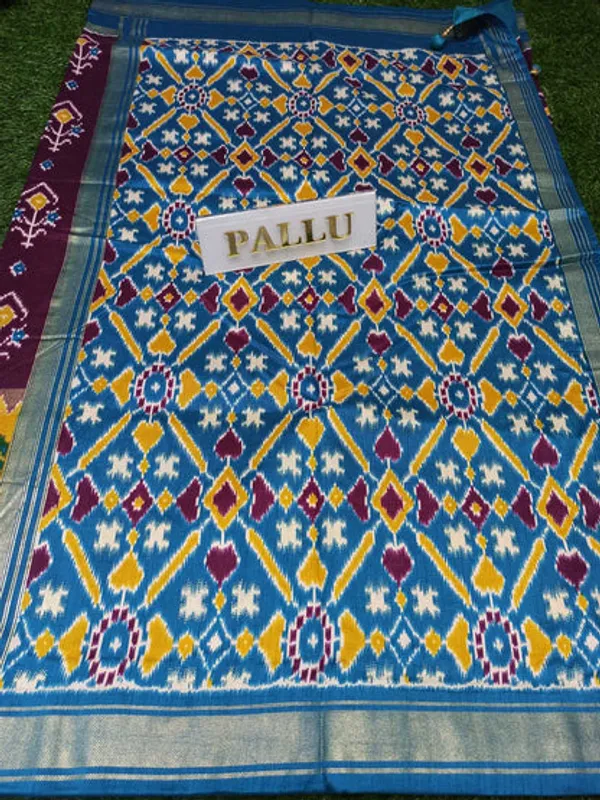 Latest_New_Patola_Catalog_Designer_Saree