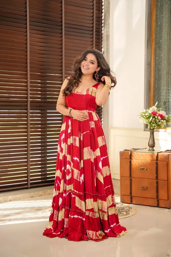 Latest_Readymade_Gowns