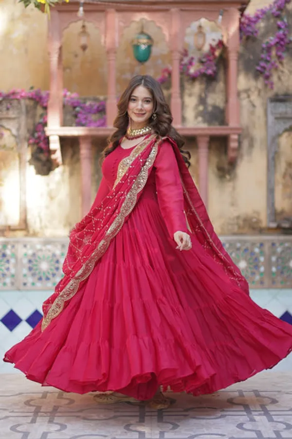 Latest_Readymade_Gowns