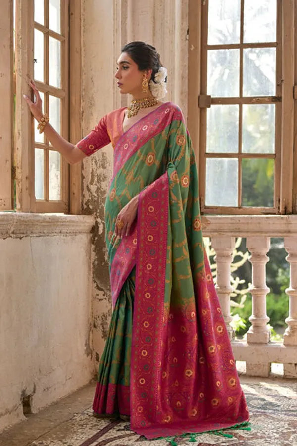 Catalog_Designer_Saree
