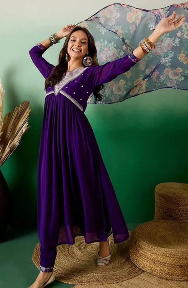 Latest_Readymade_Kurti_Set_With_Dupatta
