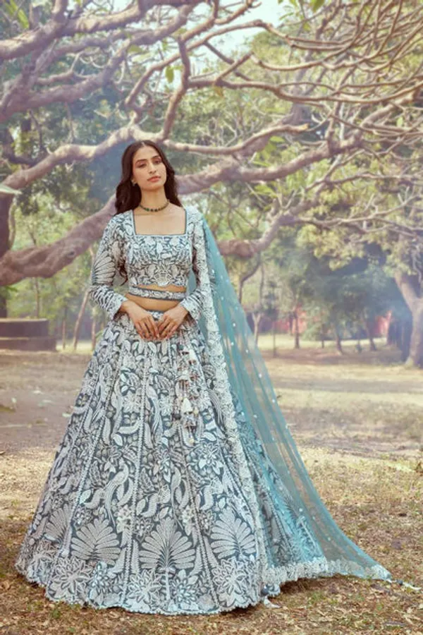 Latest_Semi_Stitched_Lehenga_Choli_With_Duppatta