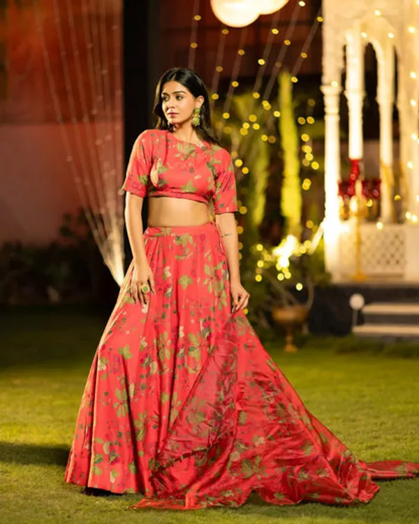 Readymade_Lehenga_Choli_With_Duppatta