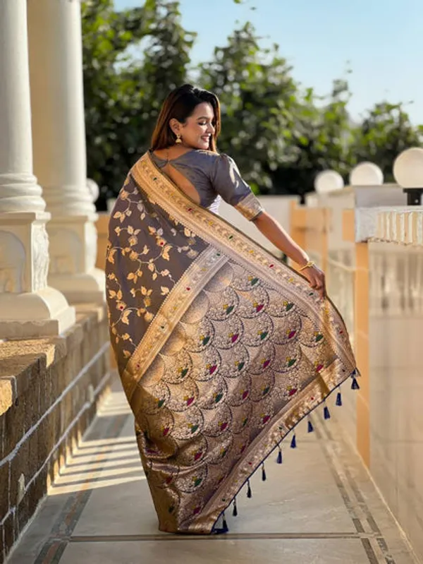 Catalog_Designer_Saree