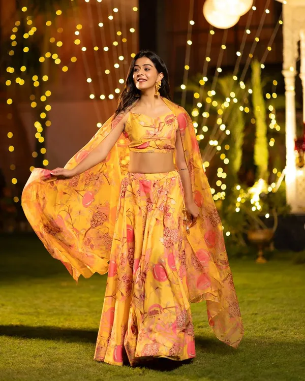 Readymade_Lehenga_Choli_With_Duppatta