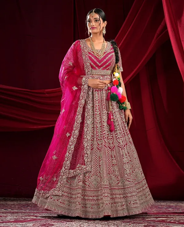 Latest_Semi_Stitched_Lehenga_Choli_With_Duppatta
