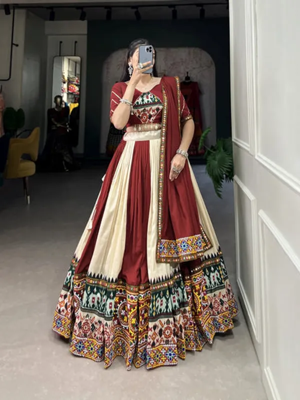 New_Semi_Stitiched_Lehenga_Choli