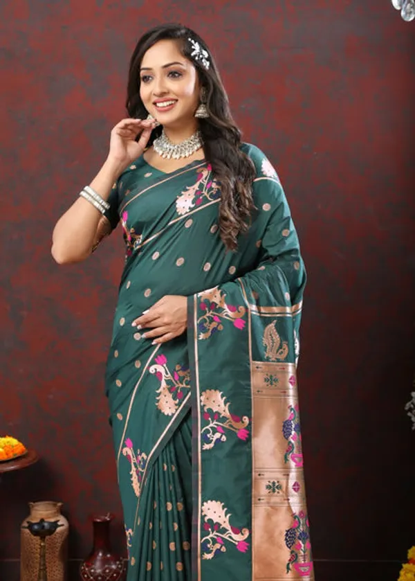 Catalog_Designer_Saree