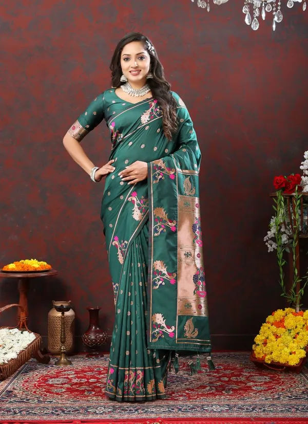 Catalog_Designer_Saree