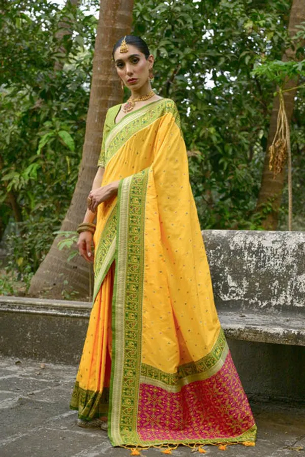 Catalog_Designer_Saree