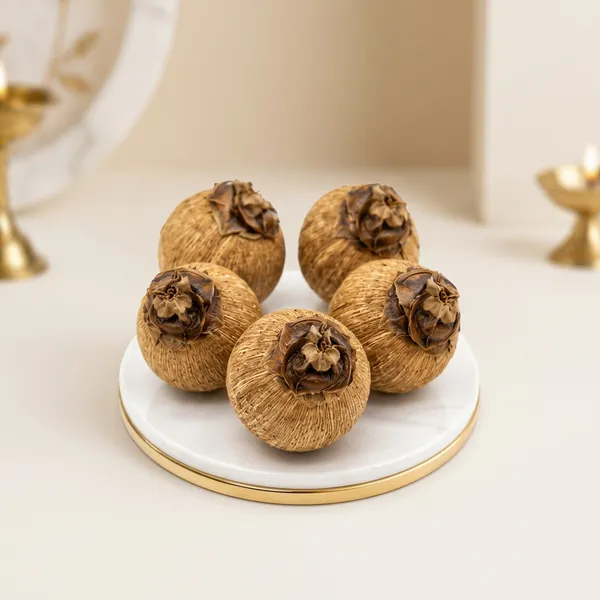 Natural_Brown_Natural_Coconut_Vastu_And_Pooja_Item_For_Puja