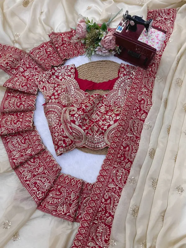 Cream_And_Magenta_Organza_Silk_Embroidered_Ethnic_Saree_For_Women