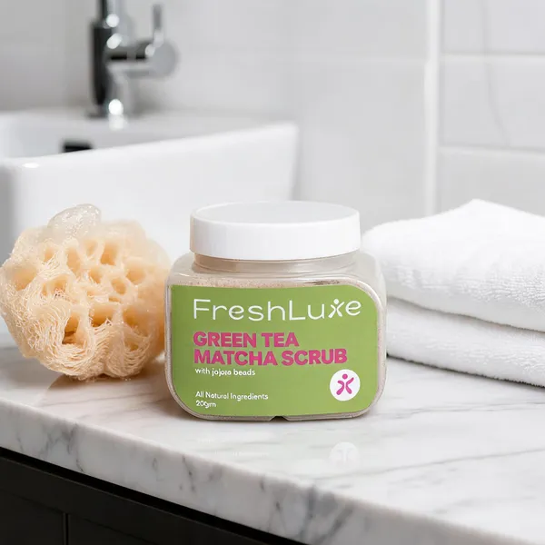 Freshluxe_Green_Tea_Matcha_Jojoba_Beads_Exfoliating_Scrub