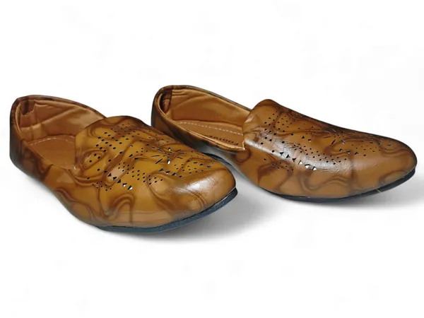 Z_Ethnic_shoe