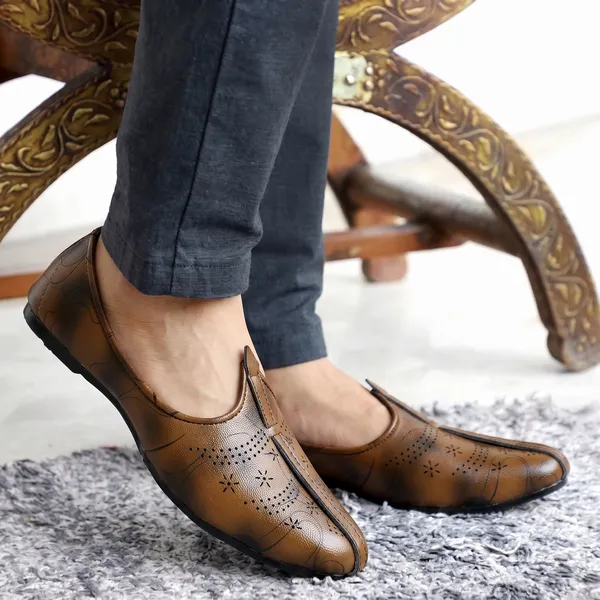 LEGASY_Ethnic_shoe