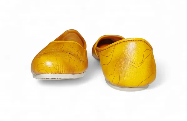 X_Ethnic_shoe