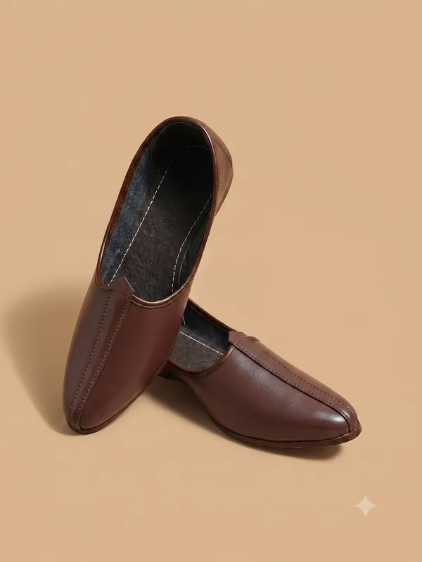 JALSA_Ethnic_shoe