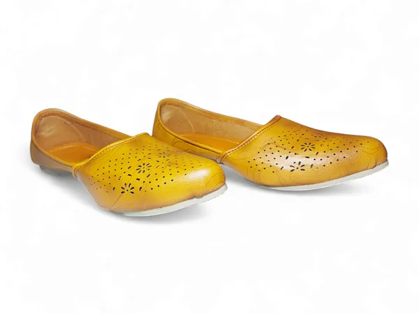 X_Ethnic_shoe