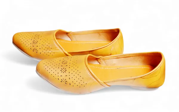 X_Ethnic_shoe