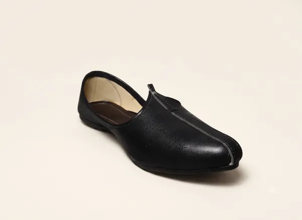 LEGASY_Ethnic_shoe