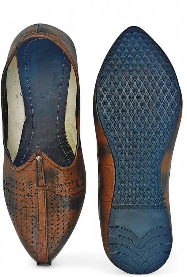 Vestra_Aura_ARROO_Mojaris_For_Men