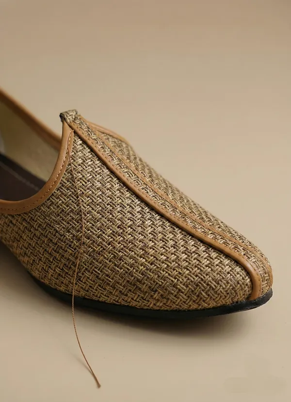 Vestra_Aura_ELITE_Mojaris_For_Men