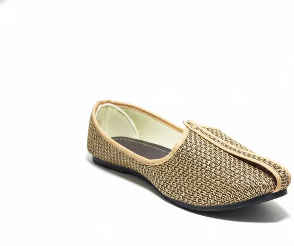 Vestra_Aura_Mojaris_For_Men
