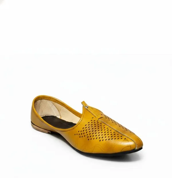 Vestra_Aura_Mojaris_For_Men