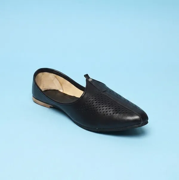 Vestra_Aura_Mojaris_For_Men