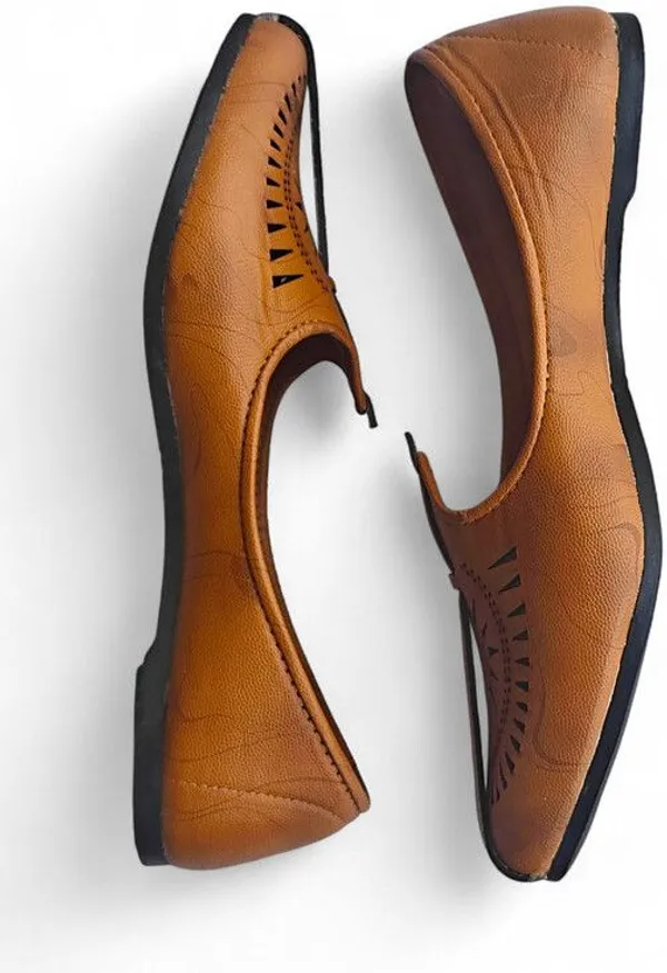 Vestra_Aura_Mojaris_For_Men