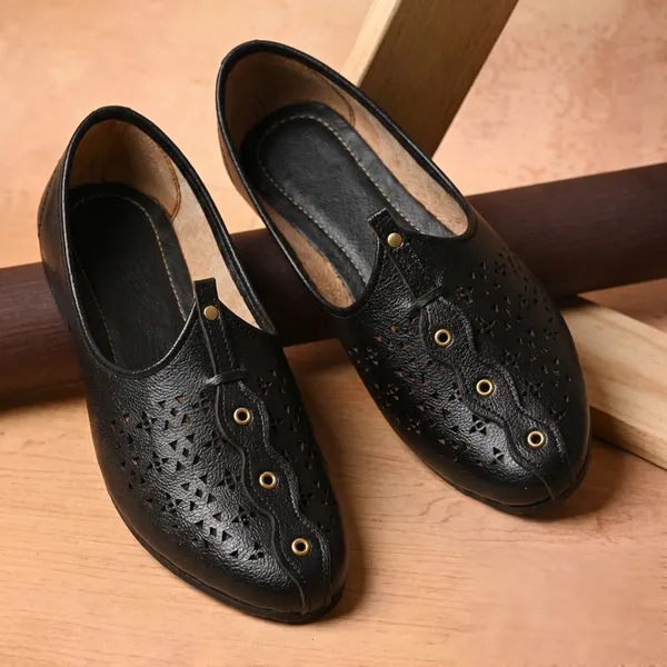 Vestra_Aura_Mojaris_For_Men