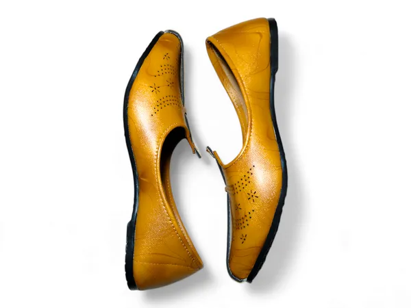 LEGASY_Ethnic_shoe