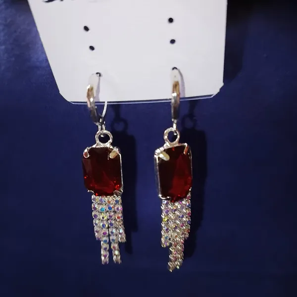 Red_Stone_Dangling_Earrings_for_Women