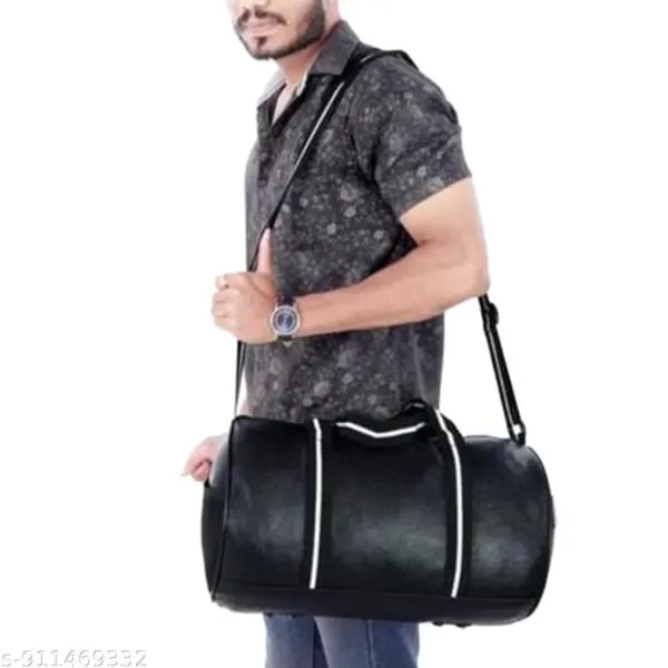 Black_Nylon_Large_Capacity_Sports_Gym_Duffel_Bag_With_Shoe_Compartment