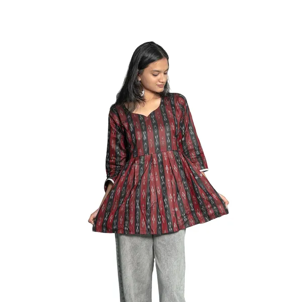 Women_S_Cotton_Blend_Ikat_Printed_Kurti
