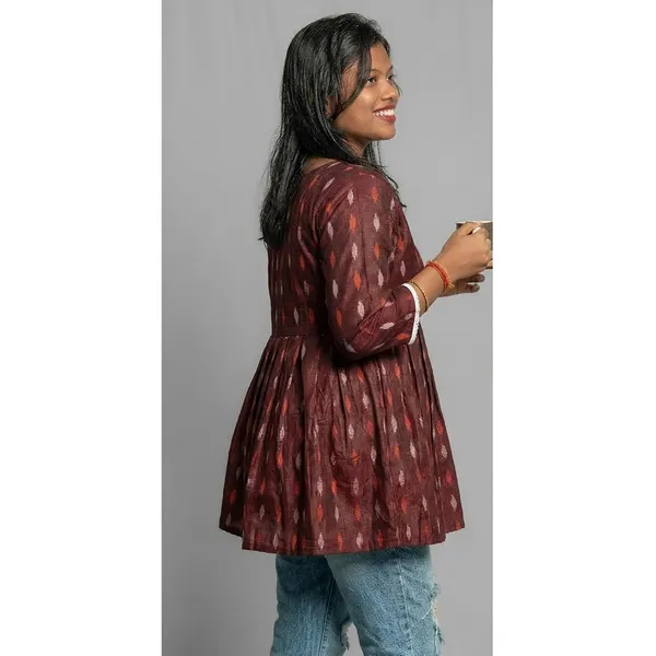 Women_S_Cotton_Blend_Ikat_Kurti
