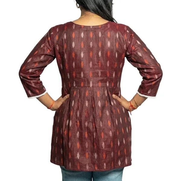 Women_S_Cotton_Blend_Ikat_Kurti