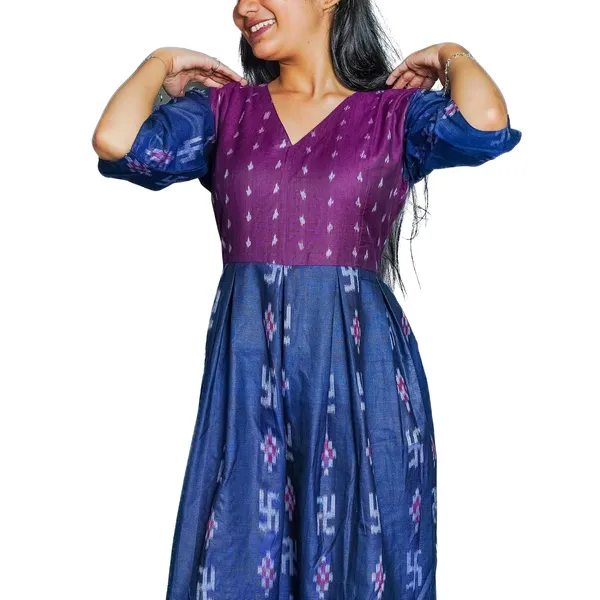 Women_S_Ikat_Design_V_Neck_Kurti