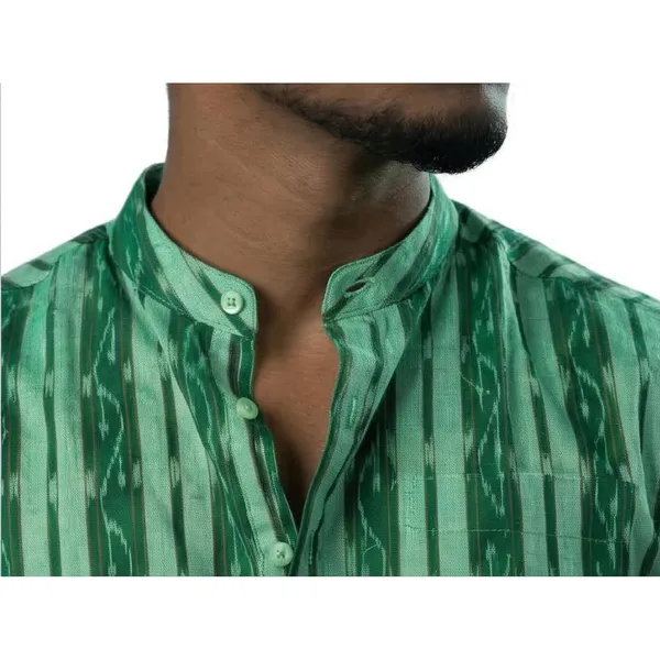 Men_S_Cotton_Blend_Ikat_Printed_Kurta