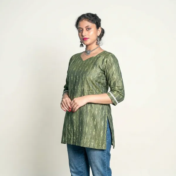 Green_Adult_Short_Kurti_For_Women