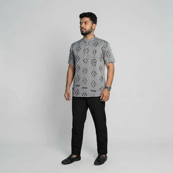 Grey_Adult_Short_Kurta_For_Men